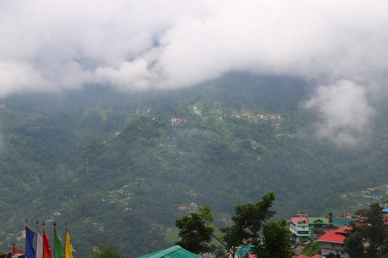 The Cms Group-Hotel Iinorri Gangtok Exterior foto